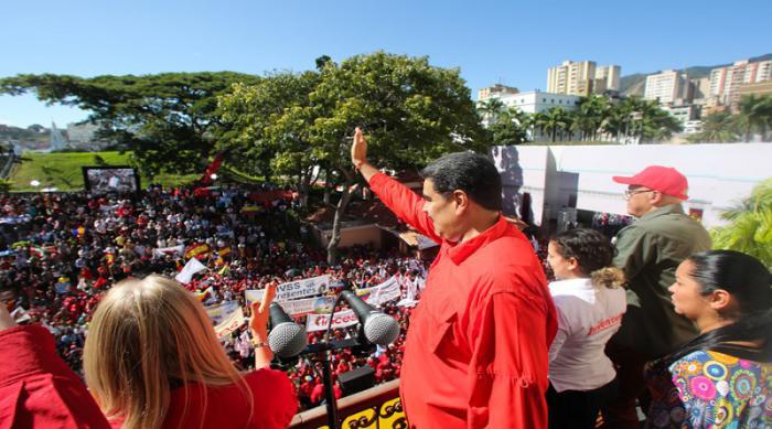 Como colofón de la jornada de trabajo, los delegados se sumaron a la multitudinaria marcha antimperialista realizada en Caracas en apoyo a la Revolución Bolivariana y a su presidente constitucional, Nicolás Maduro Moros. 