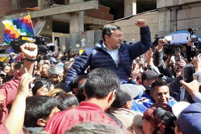 Luis Arce denunció que en Bolivia «no hay garantías necesarias para desarrollar un proceso electoral absolutamente transparente». Foto: Prensa Latina