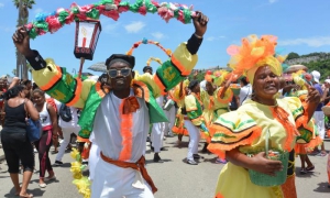 CARNAVAL ACUATICO EN LAS HABANA