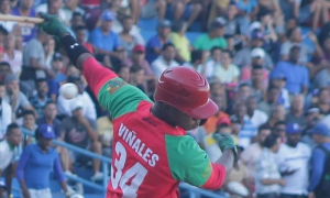 Campeón tunero pone autoridad en la defensa de su corona