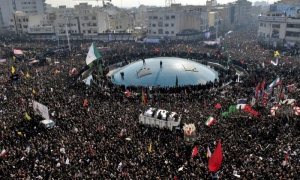 Una multitud invadió las calles de la localidad iraní de Ahvaz en el primero de 