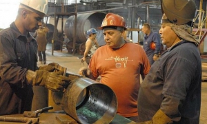Ulises Guilarte y trabajadores 