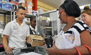 Compra y venta de caja decodificadora para la TV digital, en la tienda La primer