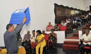 Cuba elige gobernadores y vicegobernadores provinciales