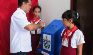 Votaciones en Holguín
