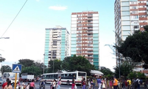 Al final de la tarde Santiago de Cuba vivía en habitual normalidad.