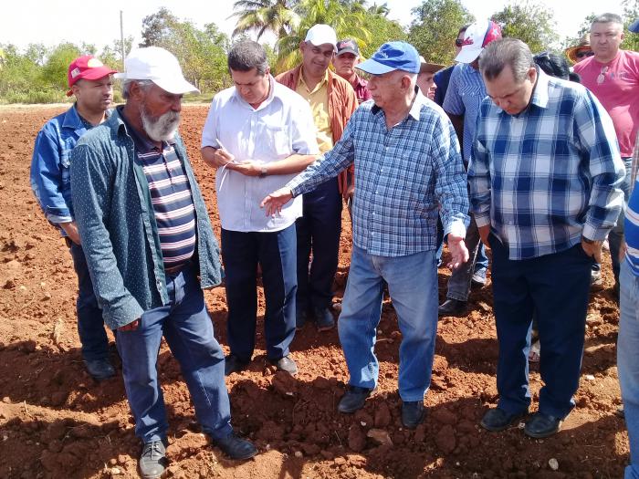 Visita al polo agrícola de Limoncito, en el municipio Urbano Boris.