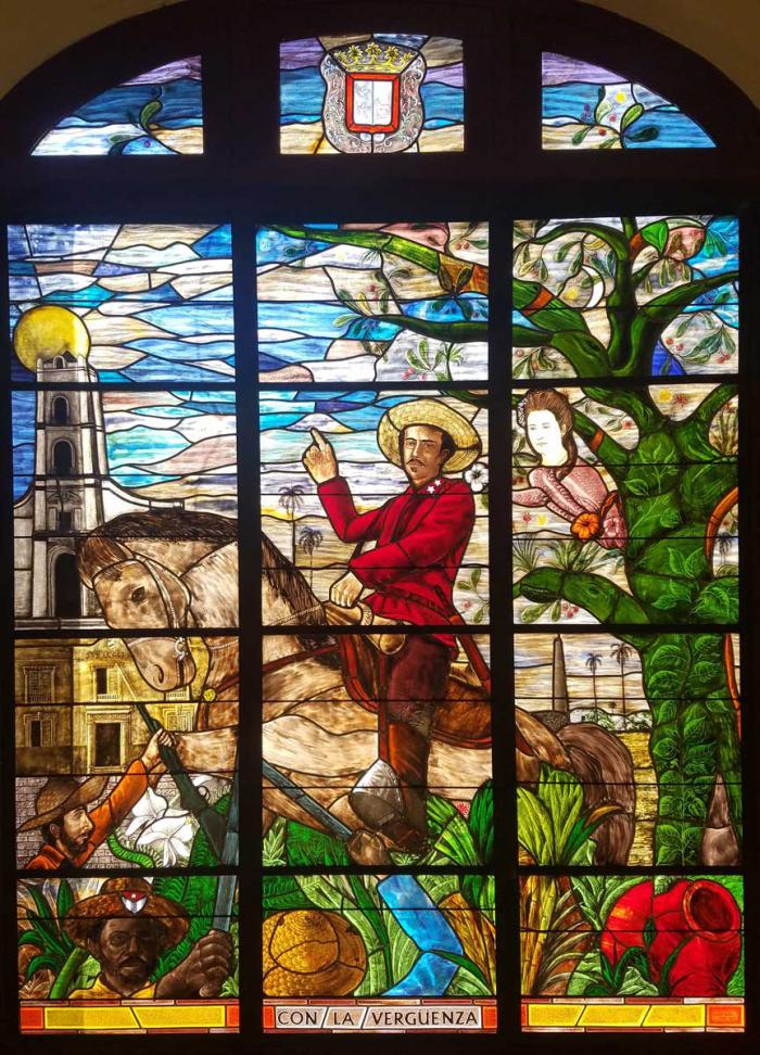 «Muchas de sus obras están dedicadas a los héroes de nuestras guerras de independencia». foto del autor