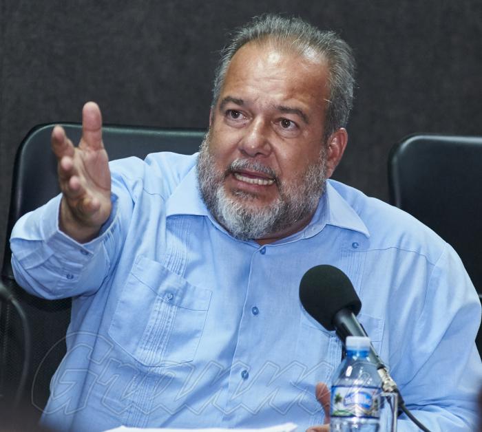 Intervención de Manuel Marrero Cruz, Primer Ministro en el Balance anual 2019 del Ministerio de Industria, presidido por Miguel Díaz Canel, Presidente de la República; Comandante de la Revolución, Ramiro Valdez Menendez; Omar Fernando Ruiz Martín,Miembro del Secretariado y Jefe del
Departamento de Industria y Construcción en el Comité Central del Partido; Ulices Guilarte de Nacimiento, secretario General de la CTC; desarrollado en el Ministerio de Industria, Boyeros