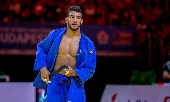Magdiel Estrada se convirtió en doble campeón panamericano, dio a Cuba la primera medalla de oro del judo panamericano, como parte de los XVIII Juegos Panamericanos, en Lima.