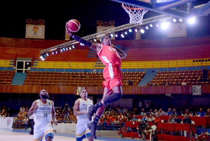 Cuba tendrá que mostrar su mejor versión frente a Canadá en la próxima cita dxel evento. Foto: Ricardo López Hevia