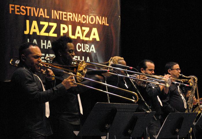 Festival Internacional Jazz Plaza 2018,Teatro Mella, Proyecto Two Beats one Soul dirigido por Manolito Simonet y Raw Chew