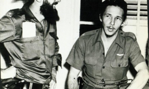 Camilo  integró el honroso equipo de los expedicionarios que cambiaron a Cuba. 