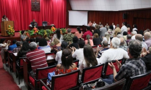 Tomaron posesión de sus cargos la Gobernadora y el Vicegobernador de la provinci