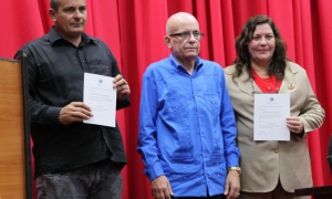 Tomaron posesión de sus cargos la Gobernadora y el Vicegobernador de la provinci