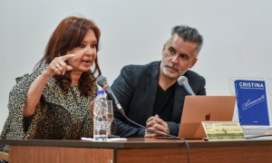 PresentaciÃ³n del libro de Cristina FernÃ¡ndez