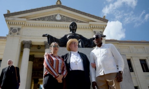  Visita del Arzobispo de Nueva York, Cardenal Timothy Michel Dol