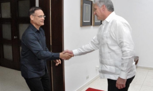 Recibe Diaz Canel a Pedro González del PRD Panama