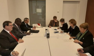 Canciller cubano se reúne con Alta Comisionada de las Naciones Unidas para los D