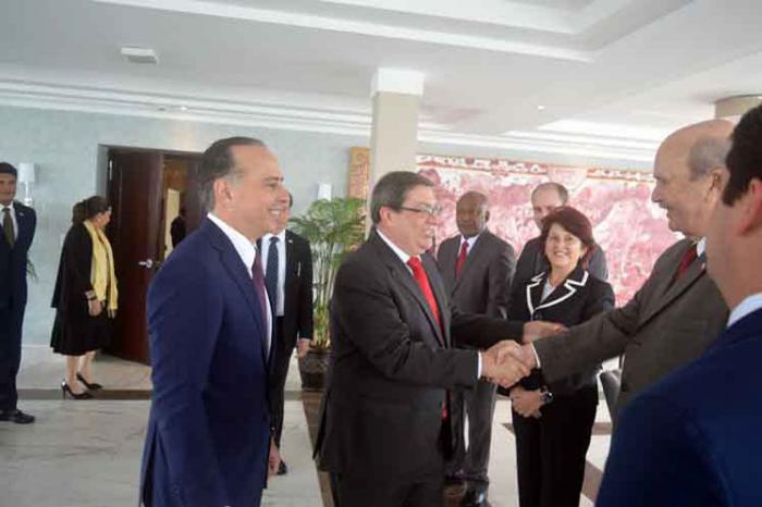 Concluyó canciller de Cuba su primera visita oficial a Panamá