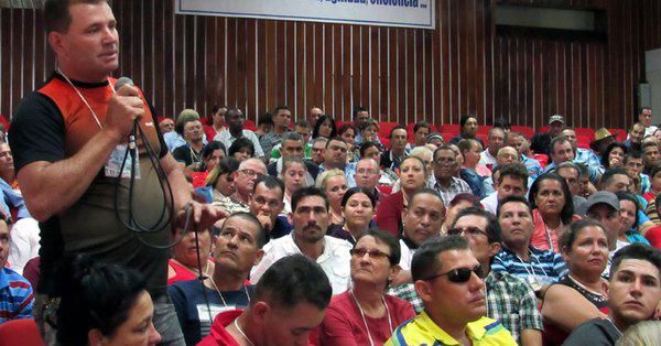 Congreso en Holguín