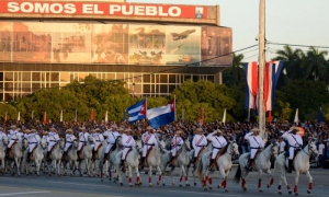 Desfile Militar por el Anviersario 60 de las FAR y Desembarco de