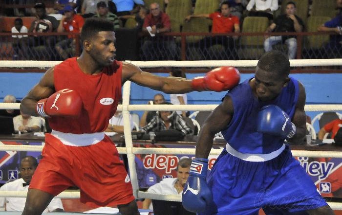 Andy Cruz (izquierda) mantiene la misma preparación que lo ha llevado al éxito. Foto: Ismael Batista Ramírez