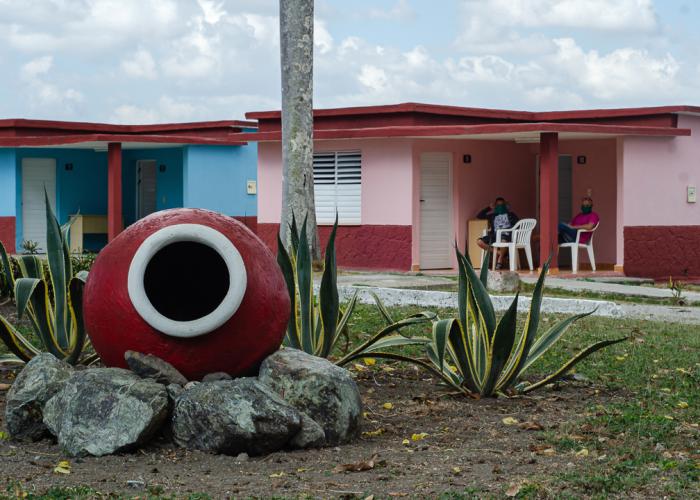 La Villa La India, ubicada en las afueras de la ciudad de Camagüey, funciona como centro de aislamiento para la observación clínica de los pacientes durante el tiempo establecido.
