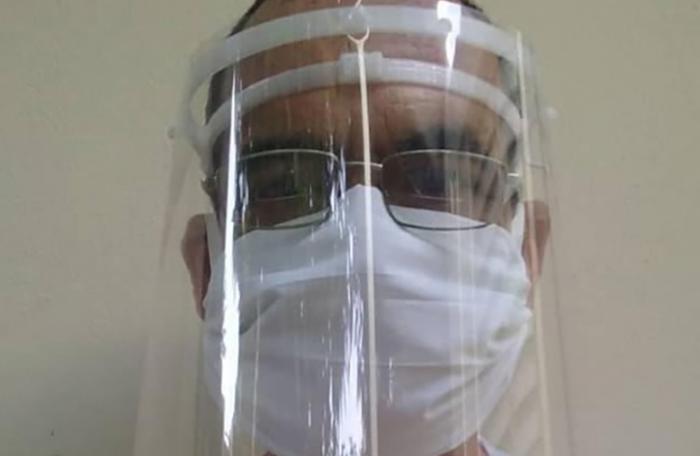 Nuevo diseño de máscaras protectoras con impresión 3D para el personal sanitario que labora con pacientes. 