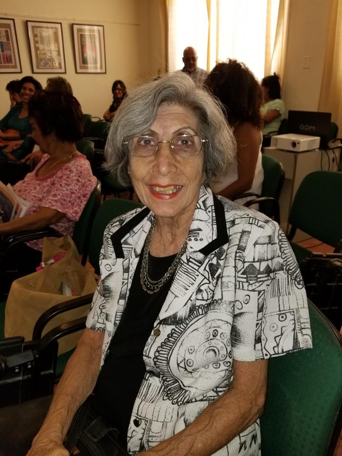 La escritora y periodista Basilia Papastamatíu. 
foto de la autora