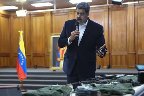  En cadena nacional de radio y televisión, el presidente Nicolás Maduro anunció la captura de otros tres terroristas implicados en la Operación Gedeón.