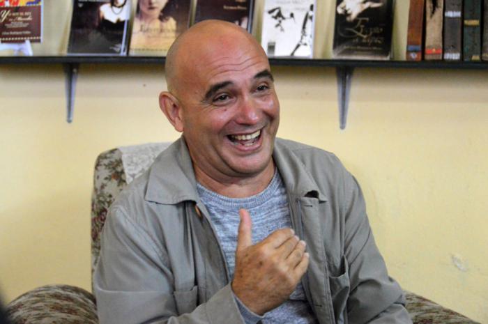El dramaturgo Ulises Rodríguez Febles. 