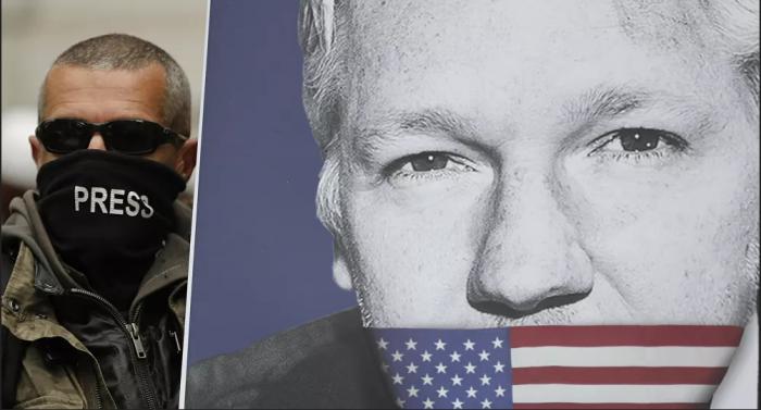 Julian Assange