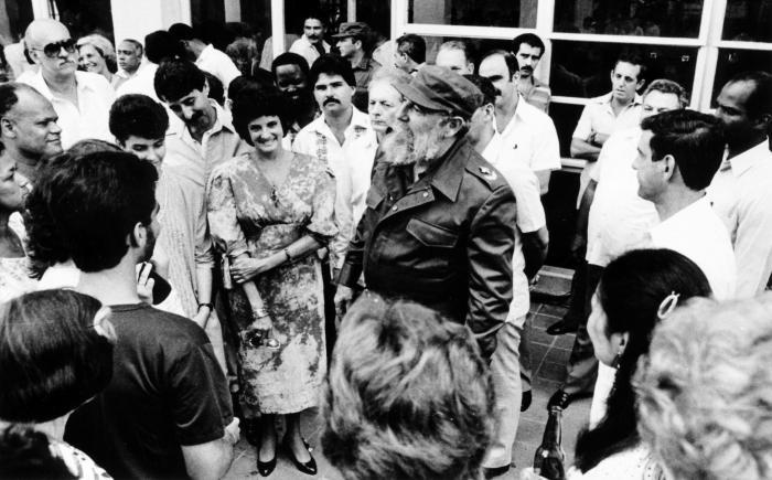 El Comandante en Jefe Fidel Castro en el acto por el aniversario 25 del CNIC.
