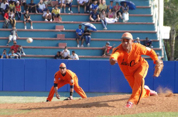 Yolexis Ulacia tenía una manera característica de lanzar. 