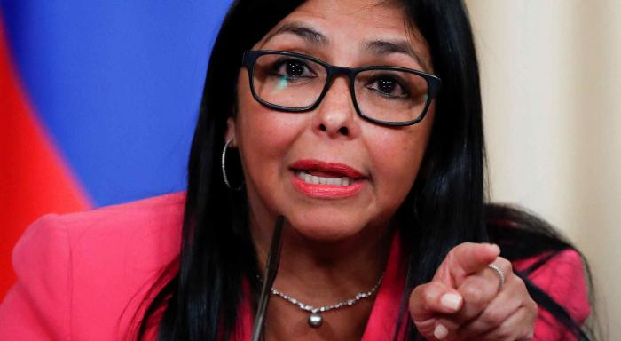 La vicepresidenta de Venezuela, Delcy Rodríguez, calificó a Guaidó de «delincuente de cuello blanco» por intentar apropiarse del oro de Venezuela. Foto: AP