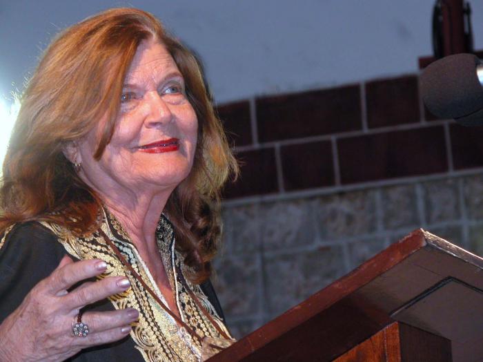 Inauguracion de la XIII Feria Internacional del Libro.. Complejo Morro Cabana. Carilda Oliver Labra, poetisa. Publicada: 06/02/2004
