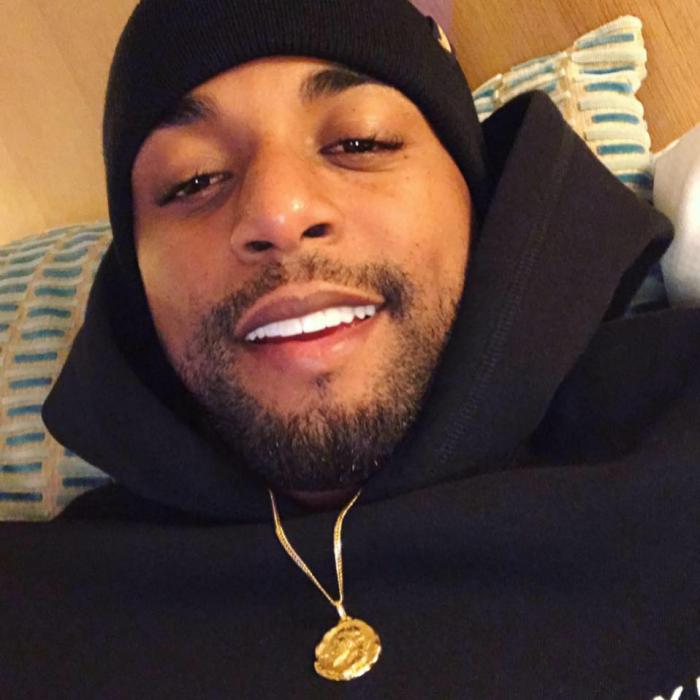 Durante su carrera alcanzó gran notoriedad en diferentes estilos del género urbano y recibió varios premios y nominaciones de concursos cubanos y extranjeros como Lucas, Cubadisco y Billboard, entre otros