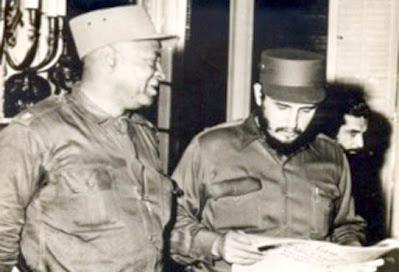 Sarría, en 1959, con Fidel en el Palacio Presidencial. 