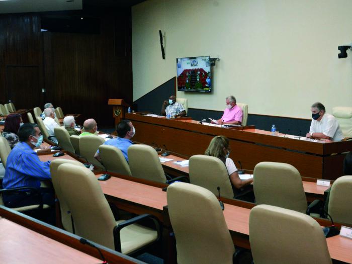 Atendiendo al número de casos del SARS-COV-2, Cuba ocupa el lugar 22 en el área de las Américas y el 114 en el mundo. 