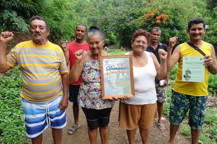 Fundadores y continuadores del Destacamento Mirando al Mar aseguran que por Tabacal no sale ni entra ningún intruso. 