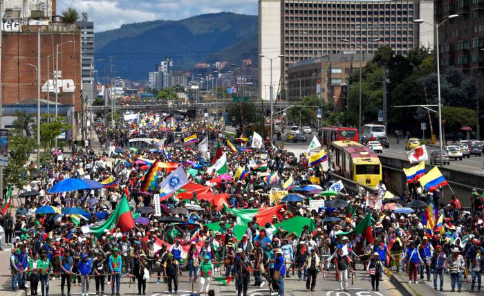 La cabal implementación de los acuerdos de Paz es el camino para detener la violencia en la nación sudamericana. 