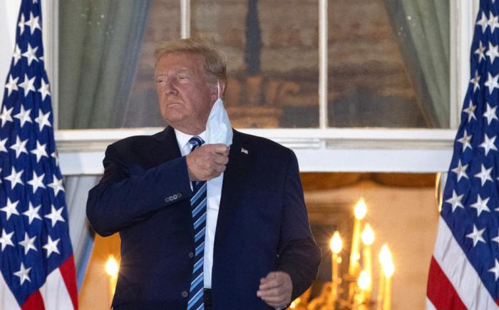 El pasado viernes el actual Presidente de Estados Unidos anunció que había dado positivo al coronavirus. Foto: AFP 