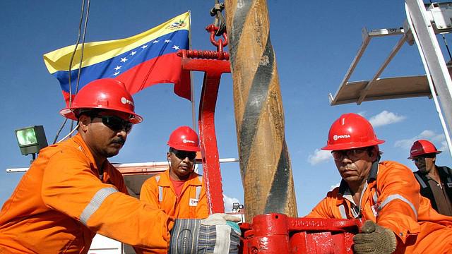 La Ley antibloqueo fortalecerá sectores económicos o negocios en áreas estratégicas y atraerá inversiones productivas a gran escala. foto: ciudad css
