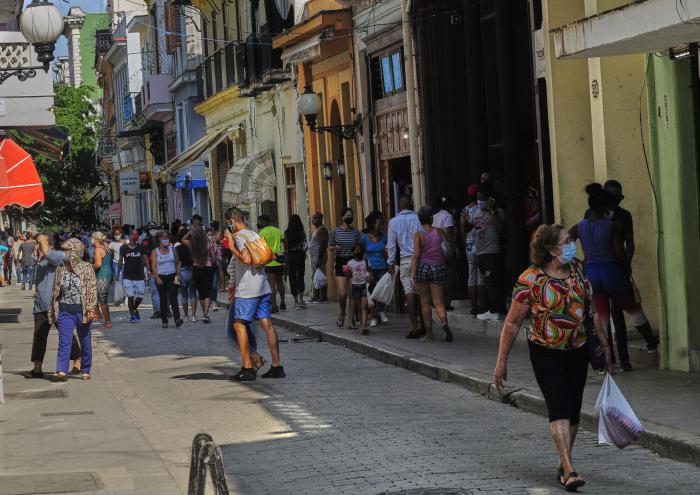 La Habana en la tercera face, Parque de la Fraternidad, Centro Habana