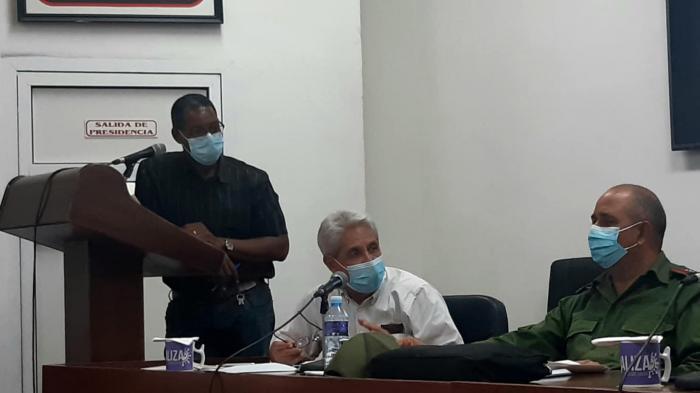El director provincial de Salud, doctor Carlos Alberto Martínez Blanco, informó que se encuentran definidos los detalles técnicos, epidemiológicos y logísticos para asumir esta nueva etapa, además de contar con la cobertura de los recursos humanos en las comunidades
