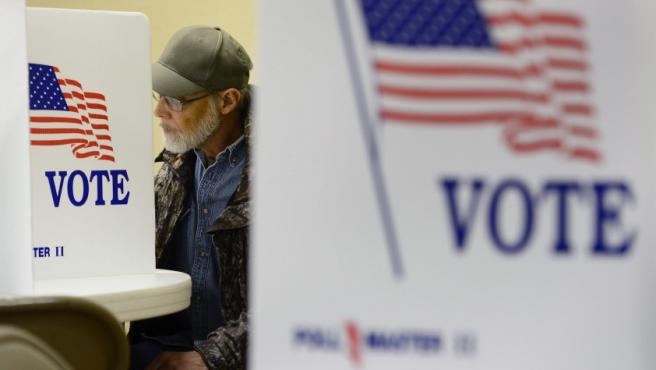 La democracia yanqui padece de una gran anemia de votantes debido al desprestigio del sistema electoral y la poca fe de muchos en el bipartidismo. 