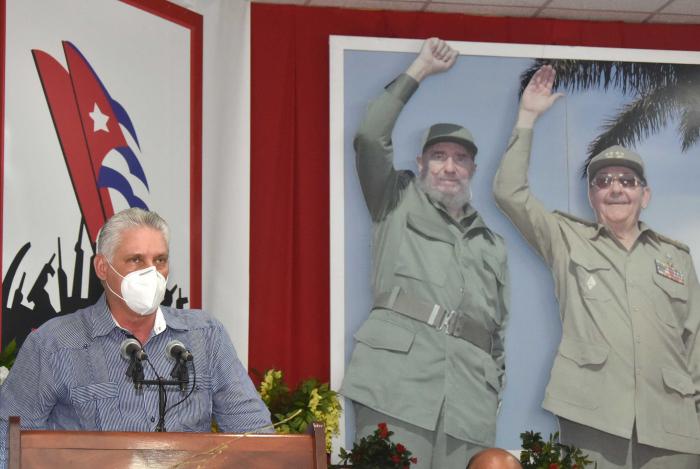 «Hemos percibido mucha unidad en el trabajo de los diferentes actores que tiene la sociedad villaclareña, con mucha creatividad en todo lo que hacen», afirmó el Presidente cubano, al concluir la visita gubernamental a Villa Clara. 