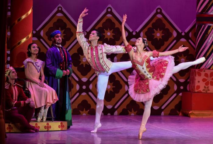 Ballet Cascanueces, Anette Delgado y Dani HernÃ¡ndez primeros Bailarines del Ballet Nacional de Cuba