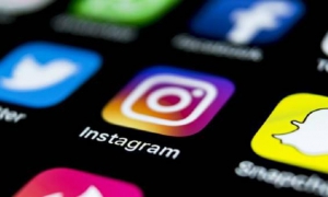 INSTAGRAM